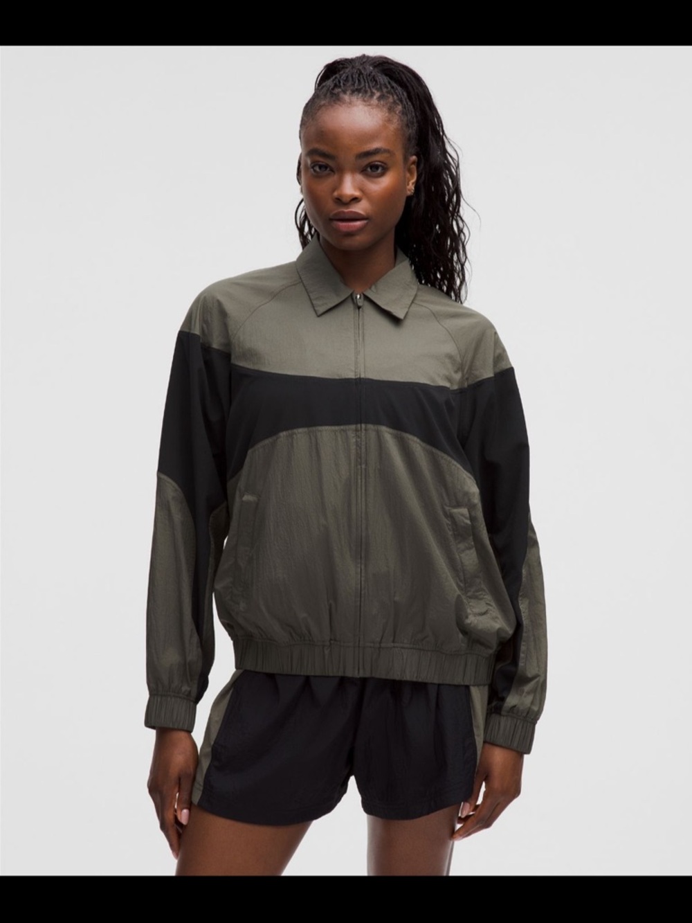 Lululemon Nylon collared jacket size small